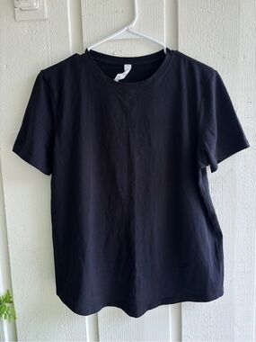 lululemon athletica Charcoal Crewneck Tee
